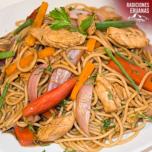 tallarin_saltado_de_pollo